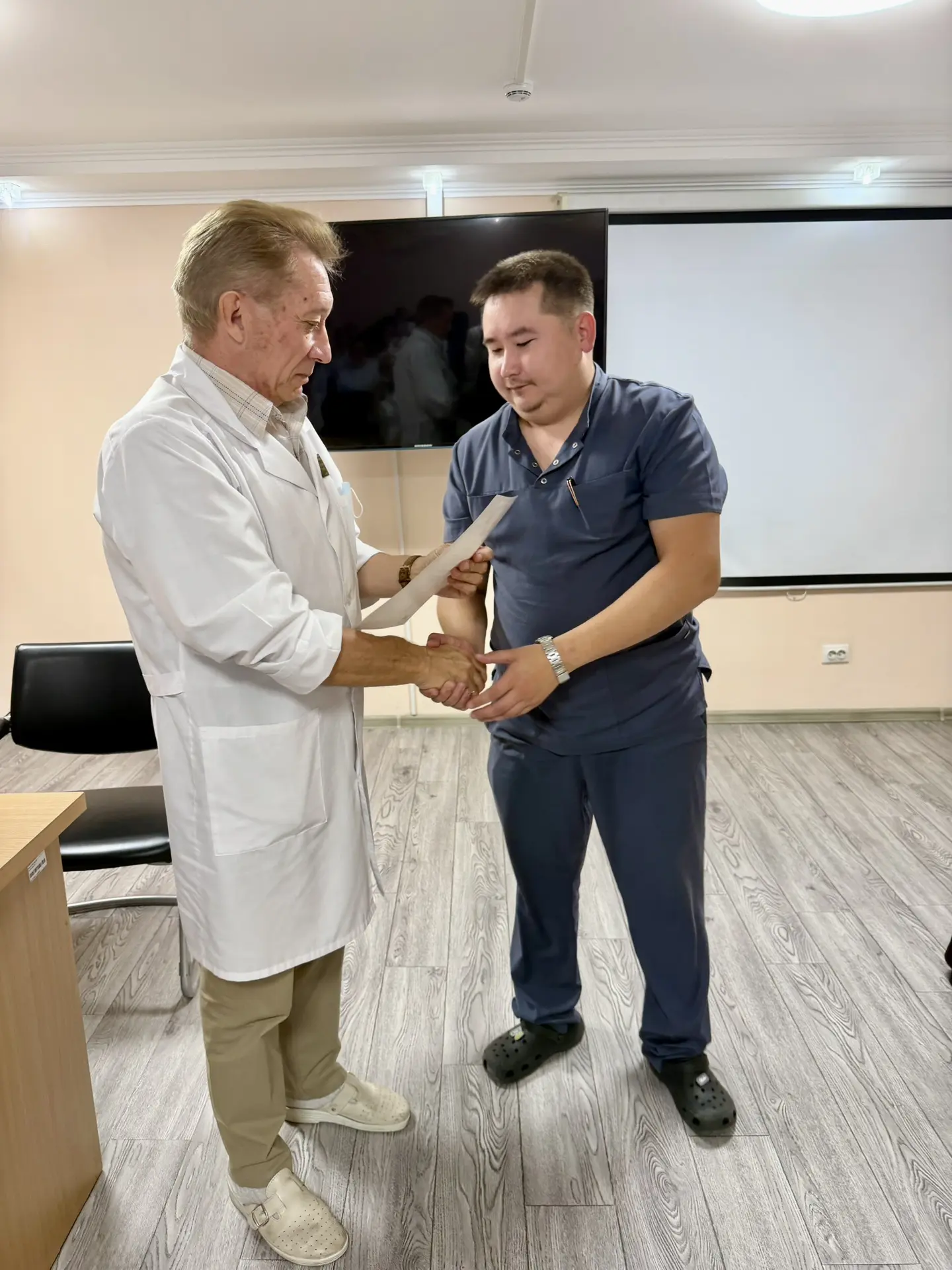 Сегодня в Абаканской межрайонной клинической больнице состоялось торжественное мероприя...