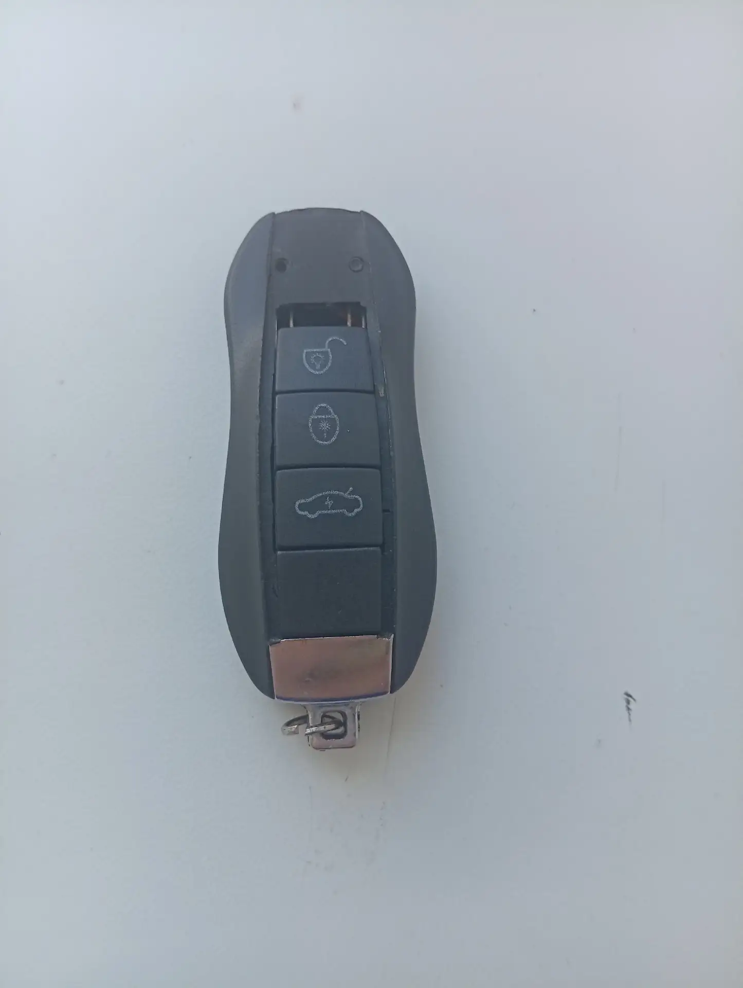 Кто забыл в поликлинике около 318 кабинета. Звоните 89507424392
