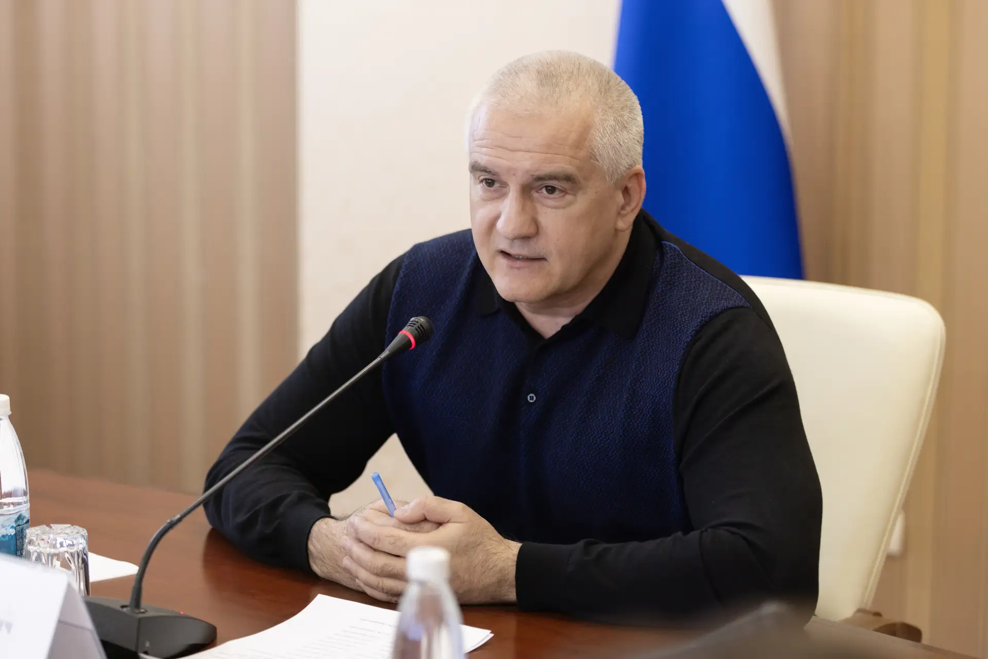 На сегодняшний день АО «Крымавтодор» обеспечено финансовыми средствами и специализирова...