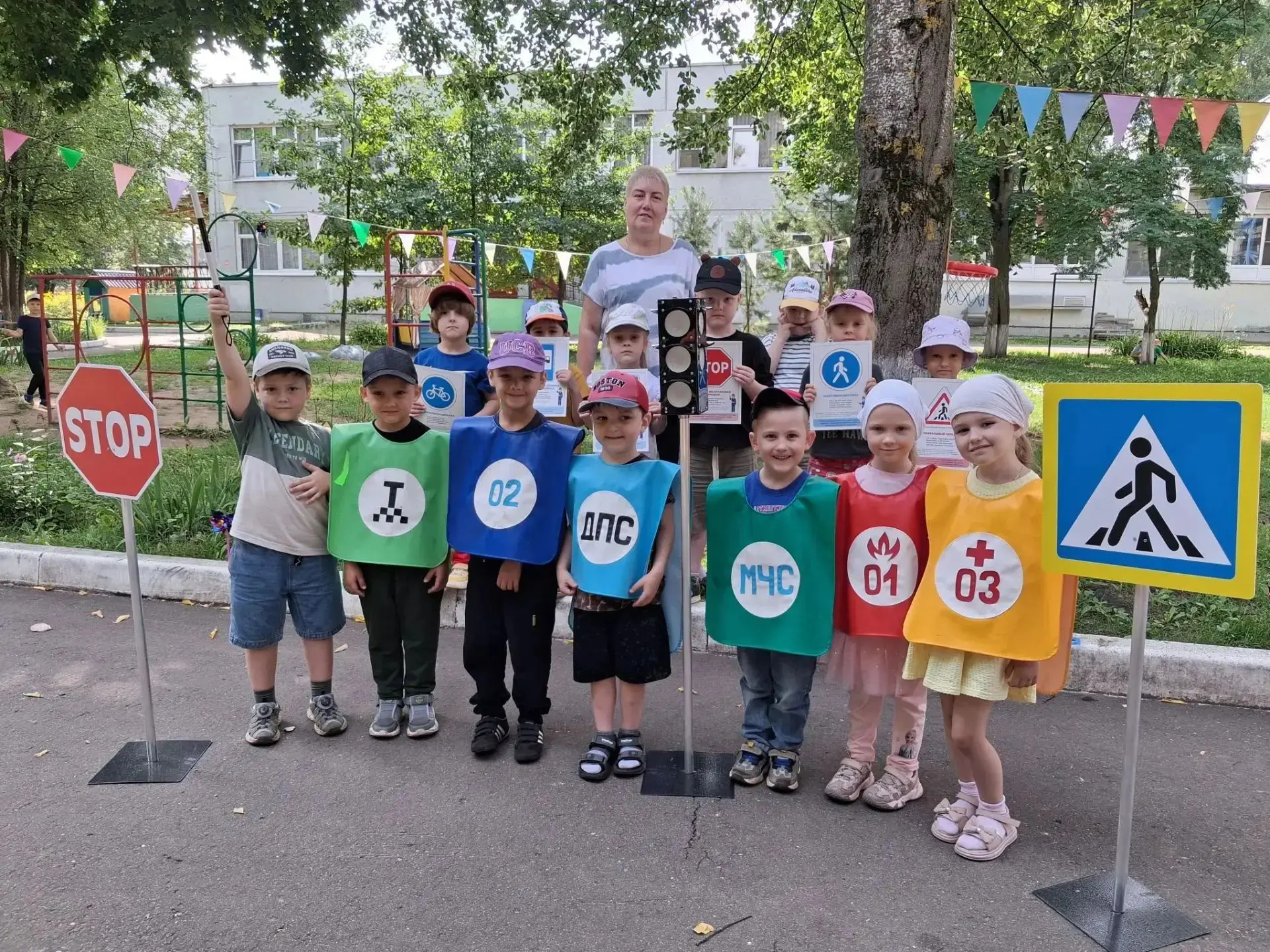 🚦С Днем рождения, Светофор! 🚦

Сегодня, 5 августа, свой праздник отмечает главный дорожный регулир