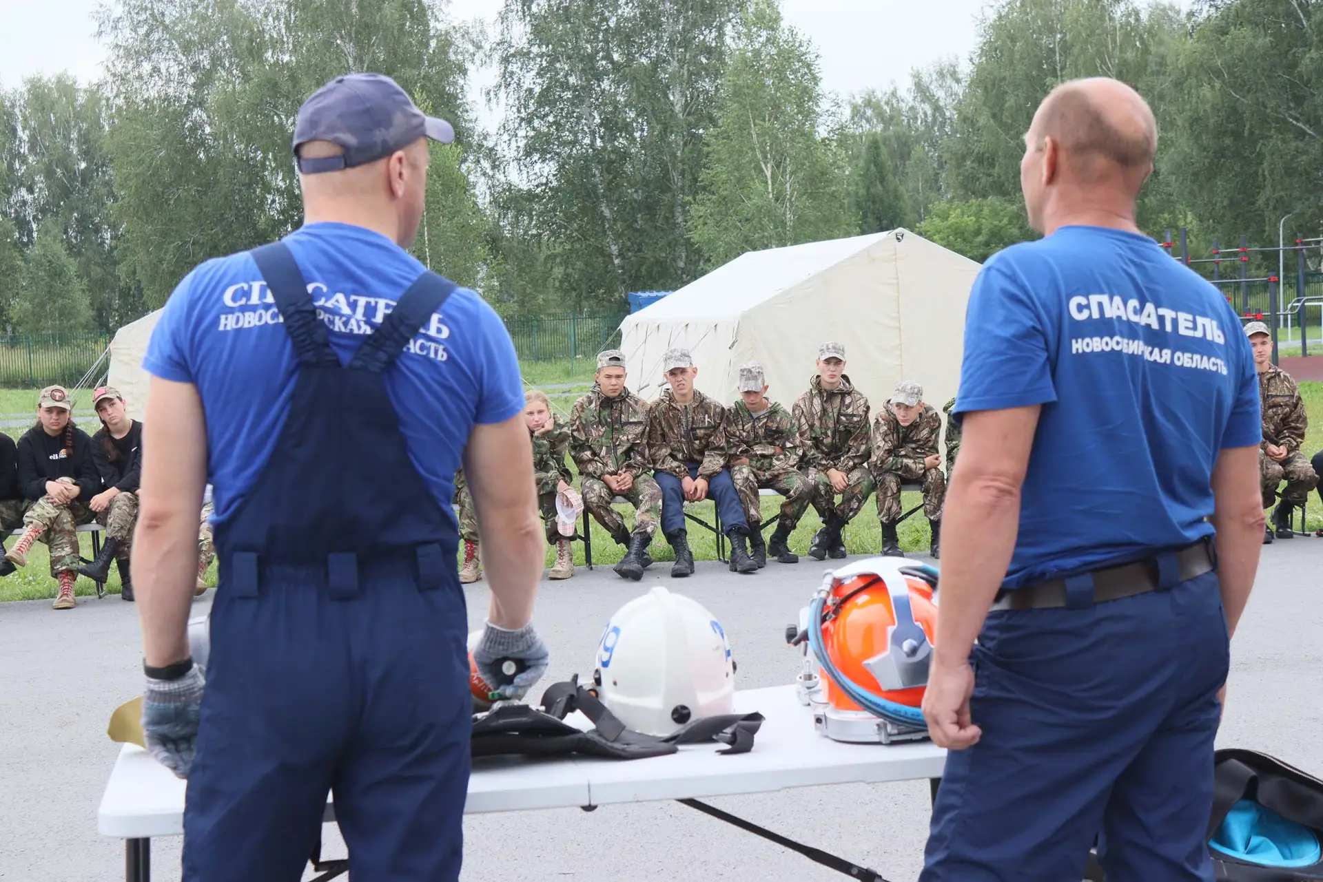🗣️ Спасатели ПСС НСО провели мастер-класс в военно-патриотическом лагере «Юный армеец»

Спасатели П