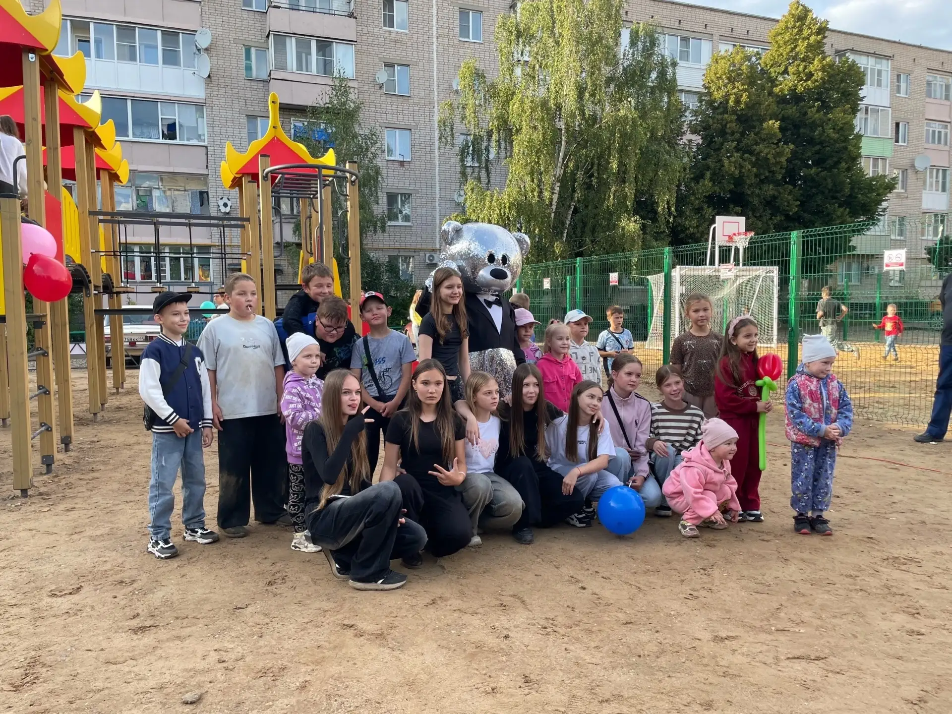 👭  18 августа, юные  жители улиц Лермонтова, Колхозная и ближайших к ним улиц стали сч...