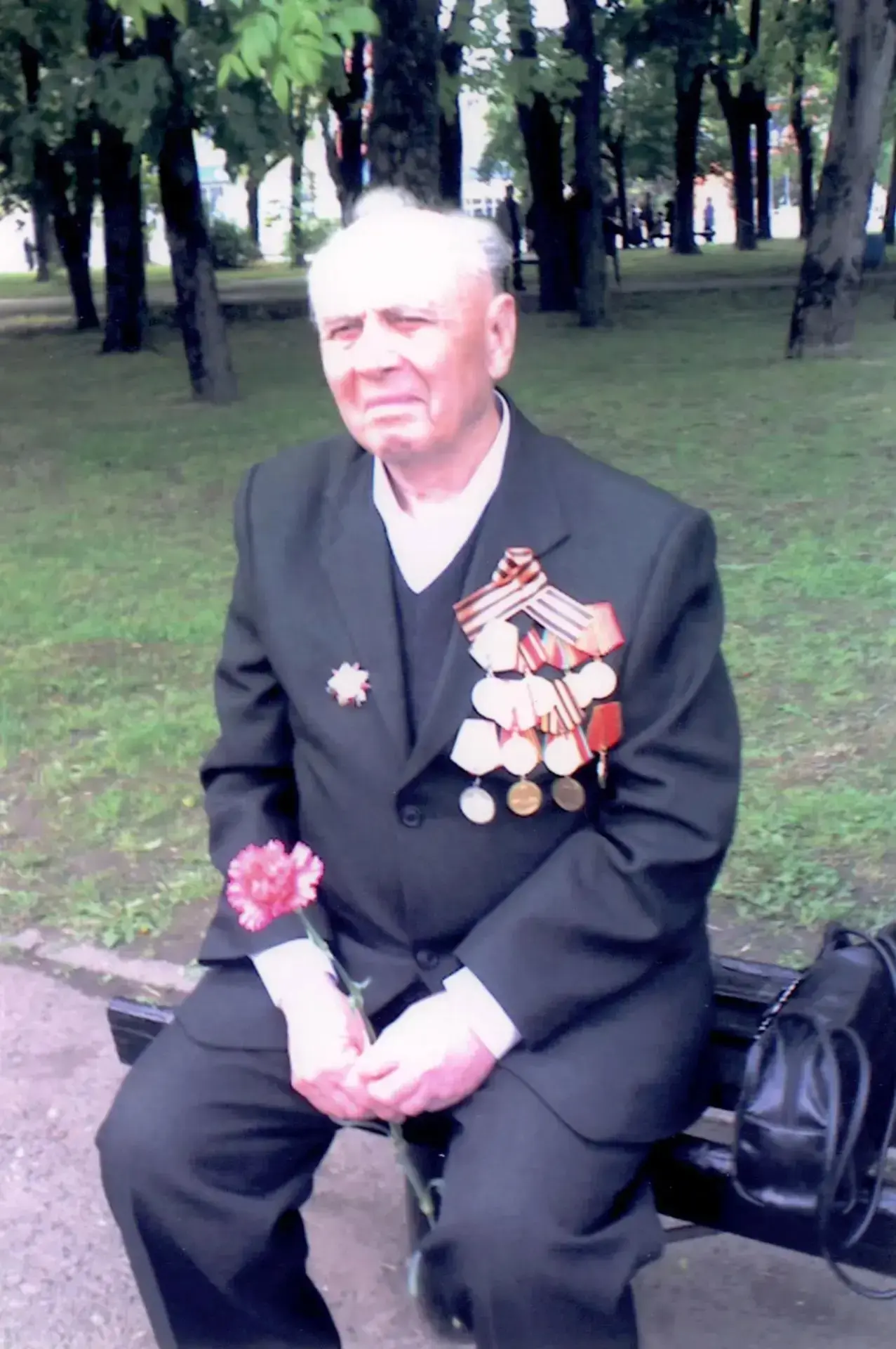 «Защитники Отечества»
⁣
Аскарбий Амерзанович Непсов родился в 1920 г. В 1940 г. был призван в Красну