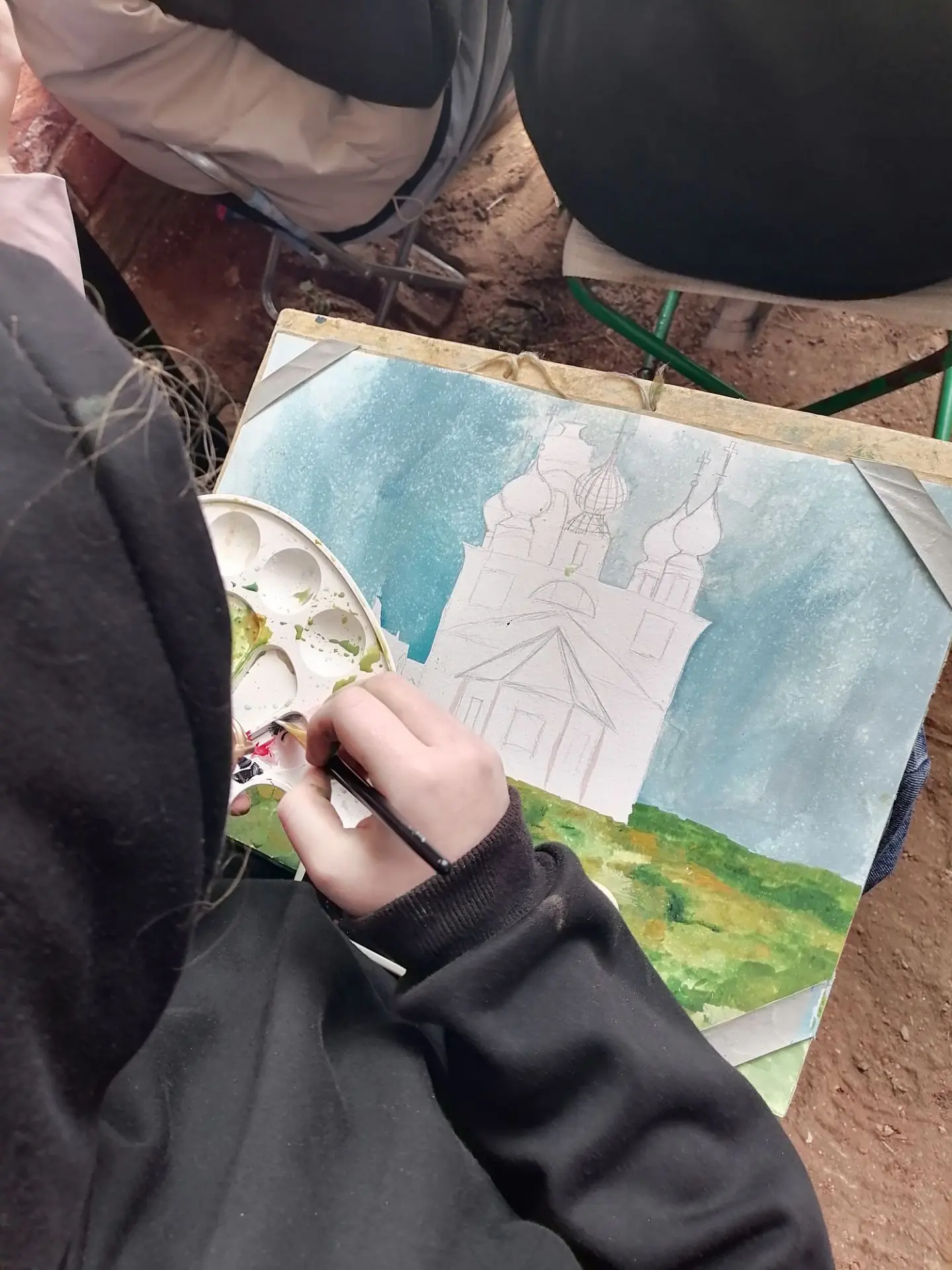 Учащиеся ДШИ под руководством преподавателя Смирновой О. И. побывали на праздничном мер...