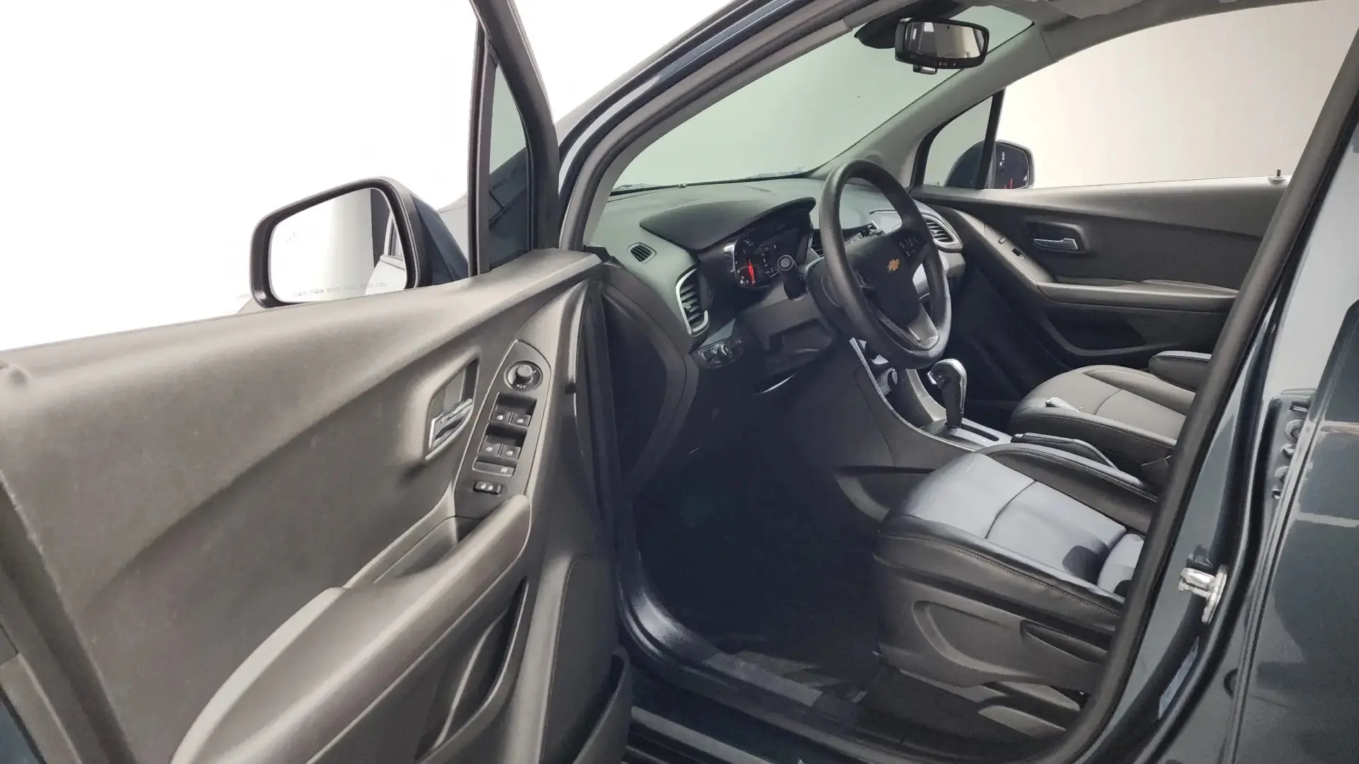🇰🇷🤝🏻Кроссовер за 1.2 млн рублей на классическом АВТОМАТЕ: Chevrolet Trax (2021) из Кореи  🔥Это родно