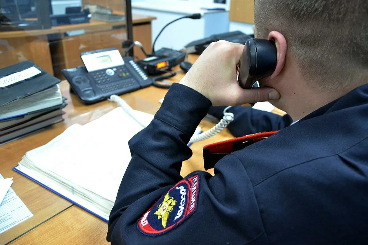 ☎Жителям Новосибирска напомнили о работе телефонной линии «Ребенок в опасности».