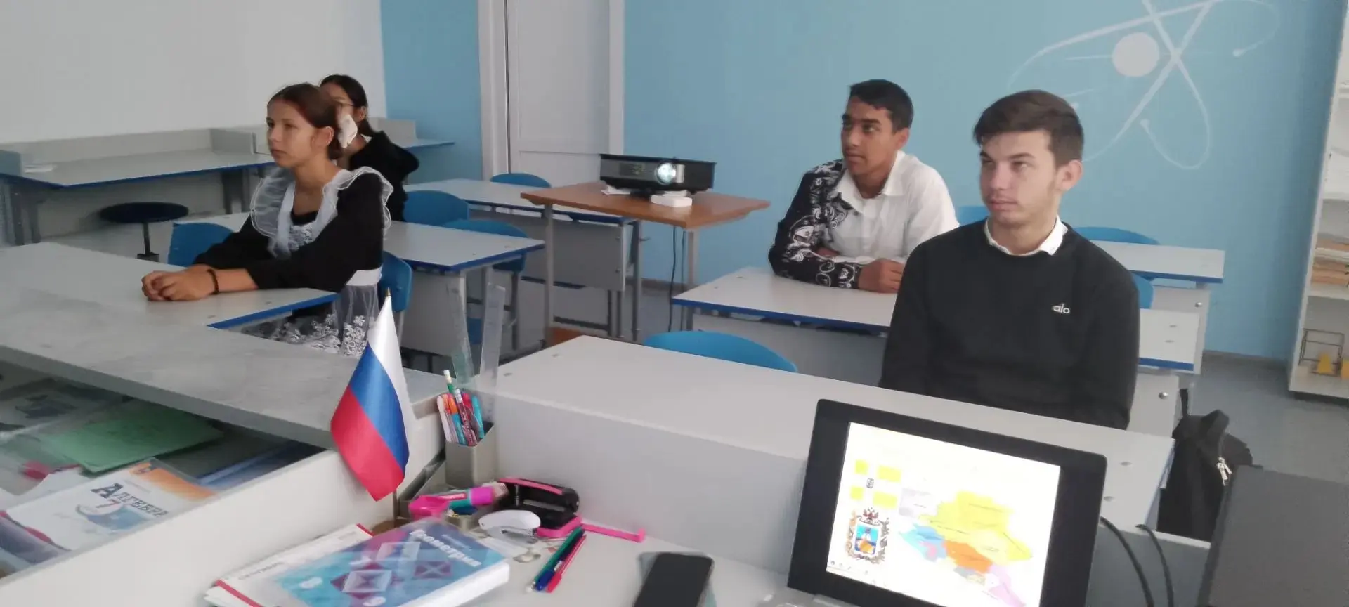 Ко дню края прошёл классный час в 9 классе "Край родной мой Ставрополье" (Кл.руководите...