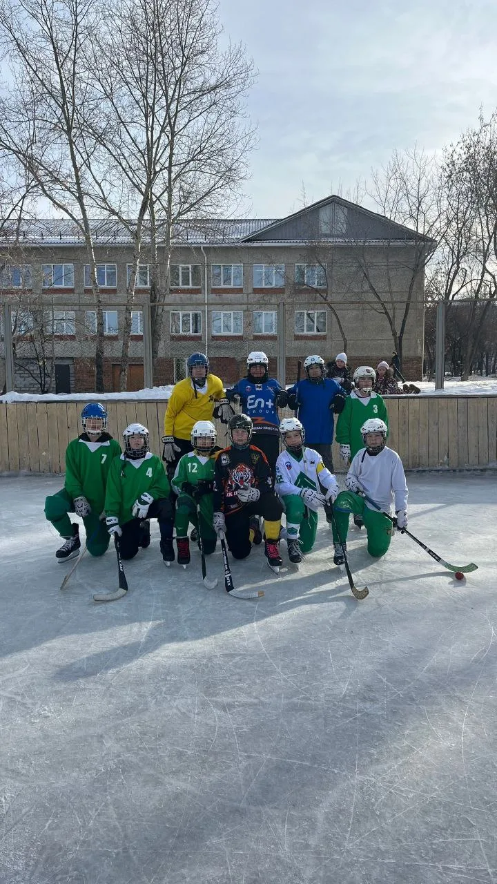 📣📣📣Ура! Ура! Ура!  🏒Команда мальчиков 6-7 классов нашей школы заняла 1 место в Первенстве Ленинского