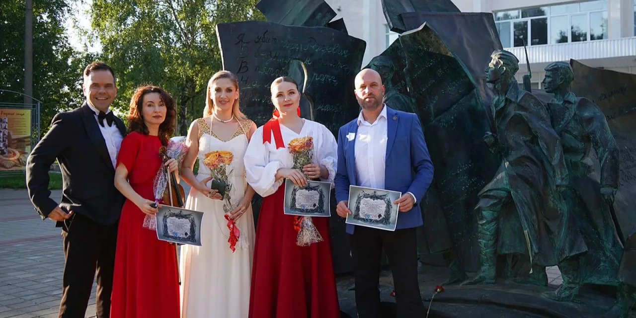 📸 Культбригада Москонцерта провела более 50 выступлений для участников СВО за лето