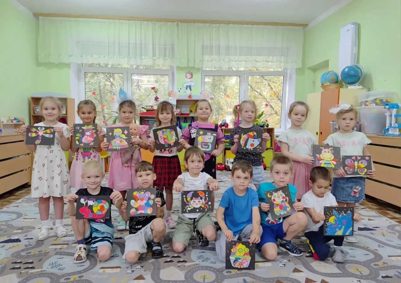 🎨 На этой неделе в группе "Сказка"прошёл потрясающий мастер-класс в технике "Аппликаци...