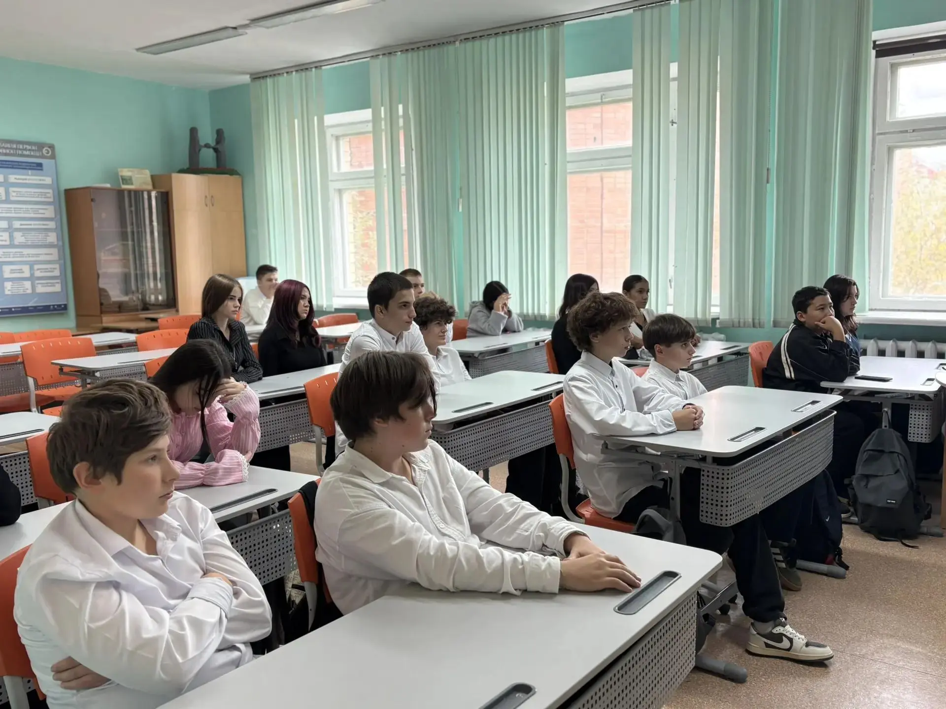 3 сентября в нашей школе был организован просмотр документального цикла «Шумшу. Последн...