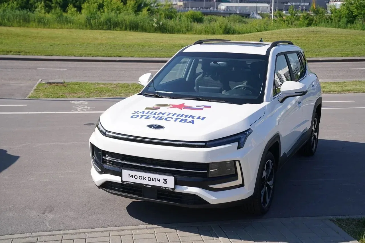 Героям СВО Кузбасса вручили новые авто с ручным управлением ⚡️👍🏼