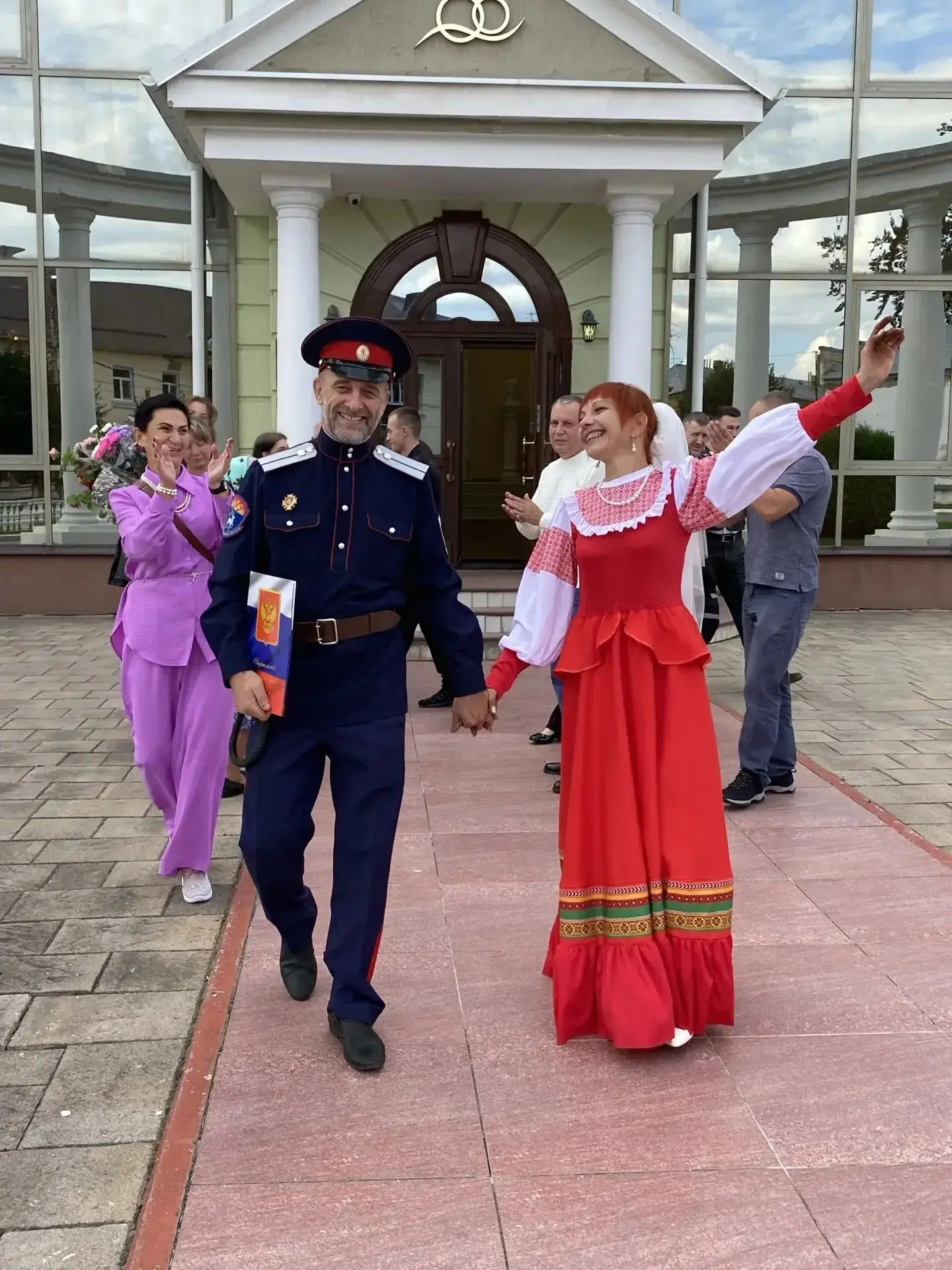Сегодня в отделе ЗАГС Острогожского района состоялась стилизованная церемония - молодож...