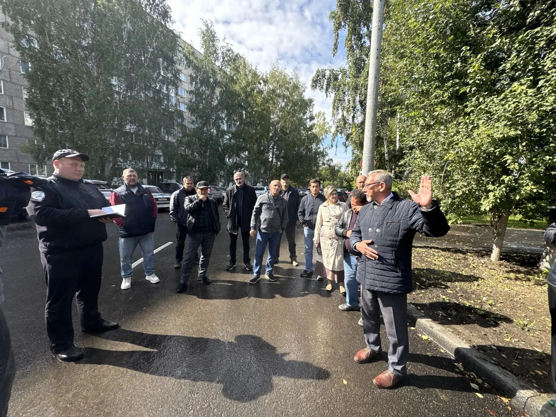 В Ачинске состоялся выездной штаб по приемке двух объектов после капитального ремонта: ...