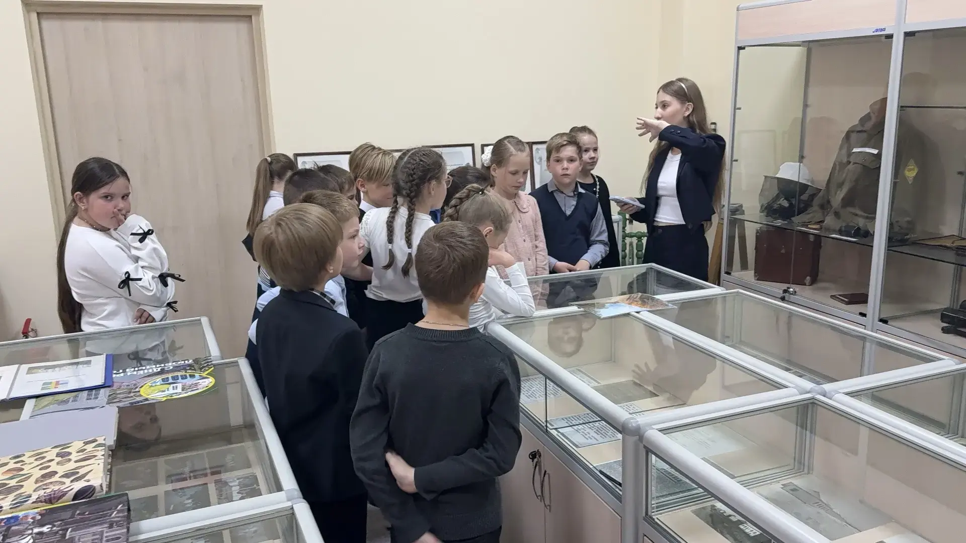 🏛18-емая — Международный день музеев!  🏛В этот день ученики 10А класса (кл. руководитель Маенгард Т.