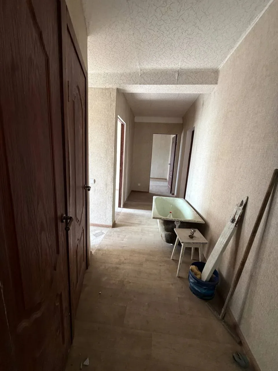 Продаётся 4-х комн. квартира

🌇г.Донецк, Куйбышевский р-н, ул. пр. Кремлевский, ориентир 21 больниц