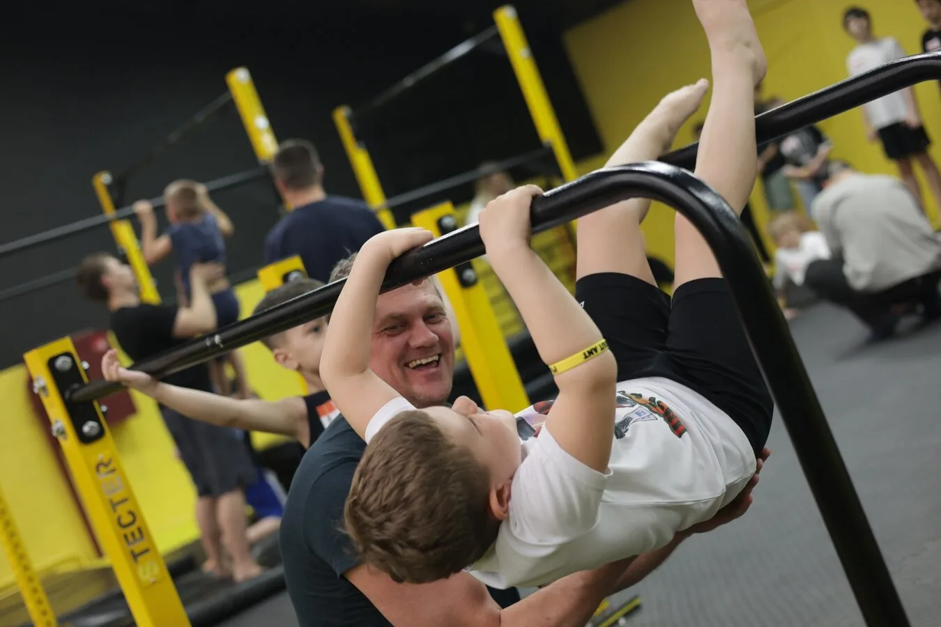 Секция Workout в Красноярске проводит набор детей  Хотите, чтобы ребёнок рос здоровым, энергичным и 
