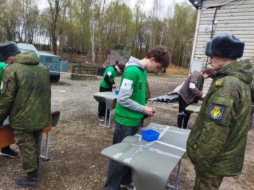 ✨ Наша команда в полуфинале состязания «Марш-бросок»!   🤝 На базе Военно-учебного центра РТУ МИРЭА п