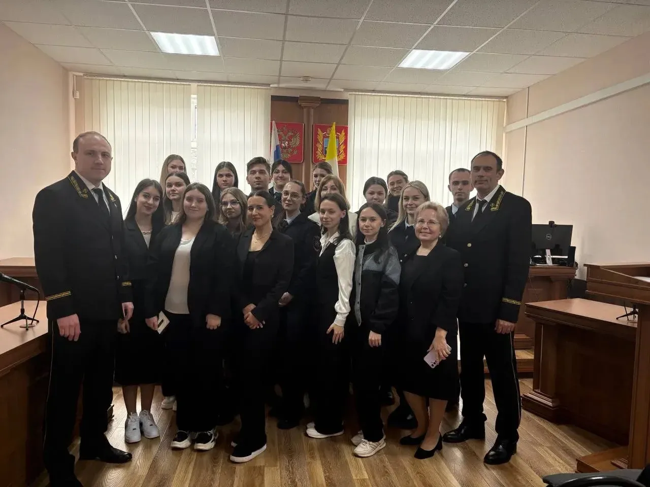 Мировая юстиция без галстуков: студенты техникума побывали в гостях у судей