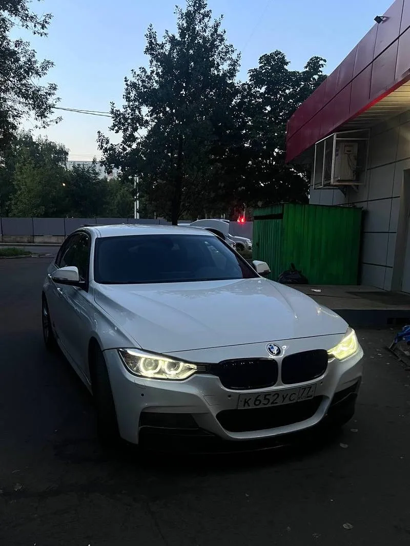 BMWf30