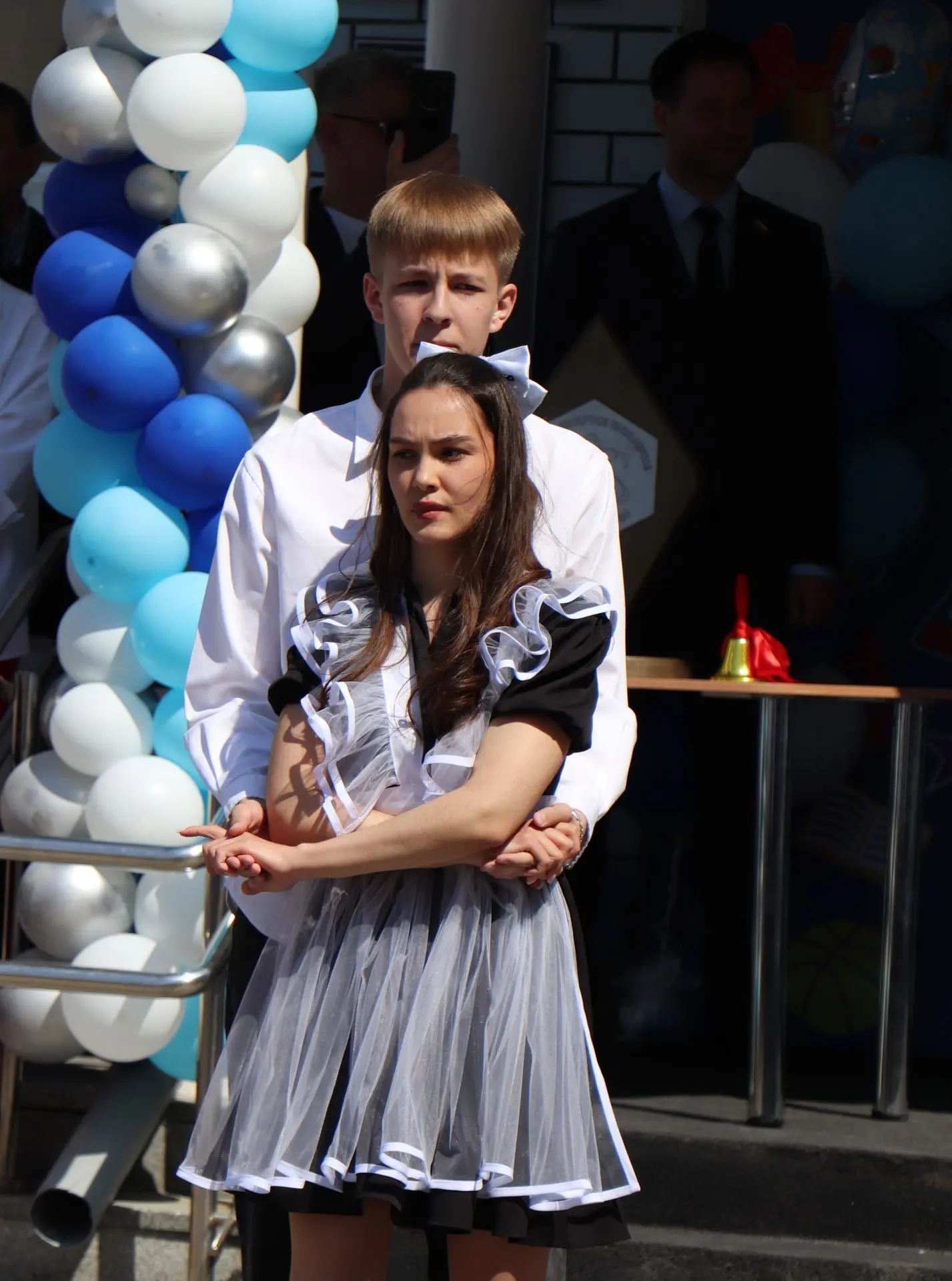 #Последнийзвонок_11 классы💔🔔   🎈В нашей школе прозвенел Последний звонок. Для учащихся 11 классов - 