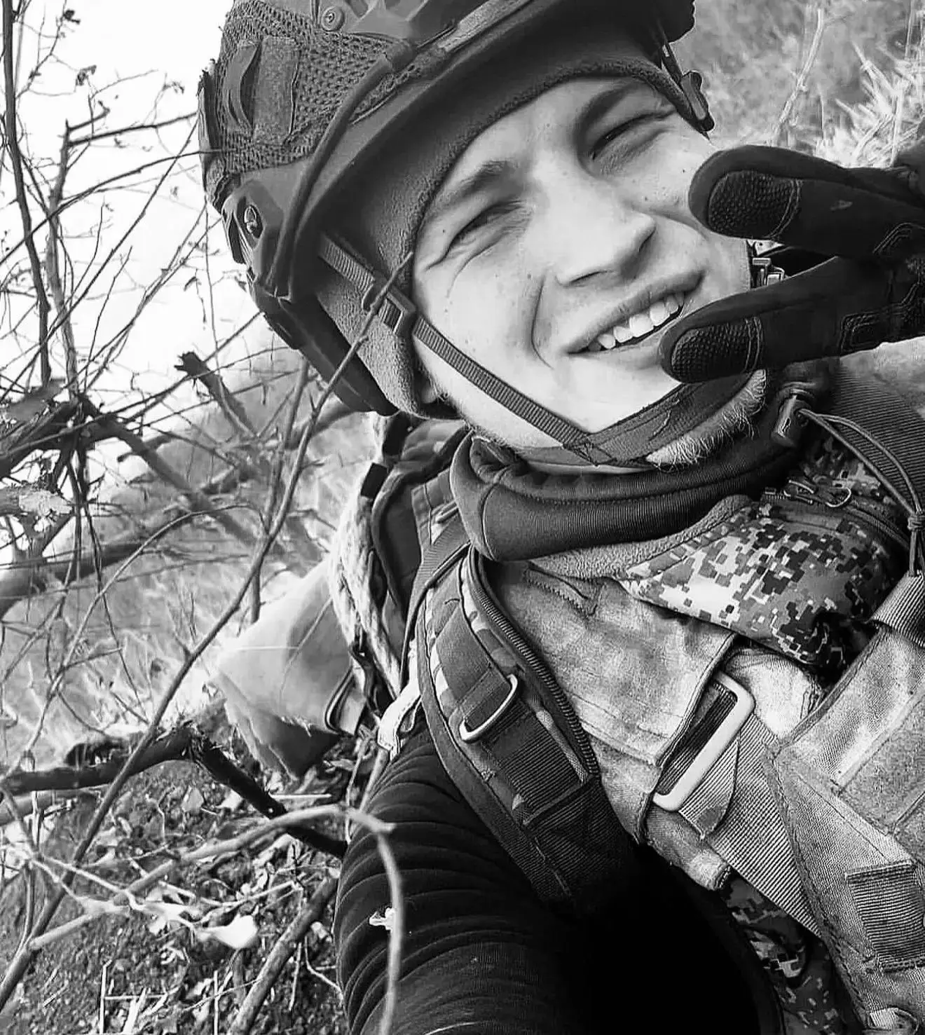В ходе проведения Специальной военной операции 09.05.2026 г. погиб Микрюков Дмитрий Вяч...