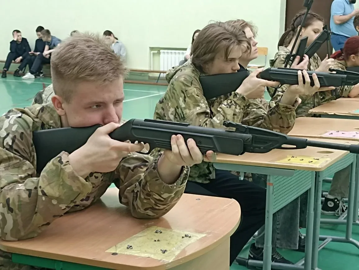 🥉Воспитанники клуба «Юный патриот» завоевали бронзу на Первенстве по стрельбе «Кубок Михаила Панина»