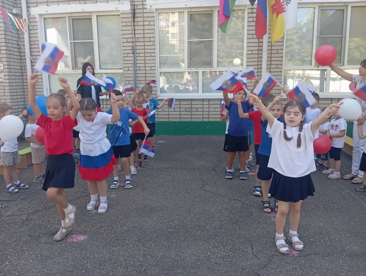 В нашем детском саду прошел яркий спортивный праздник, посвященный одному из главных го...
