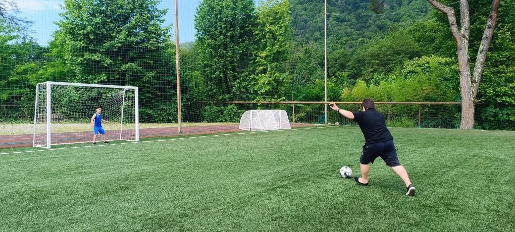 ⚽️ Футбольный драйв в «Орлятах-казачатах»! 

Сегодня на нашем стадионе было по-настоящему жарко — мы