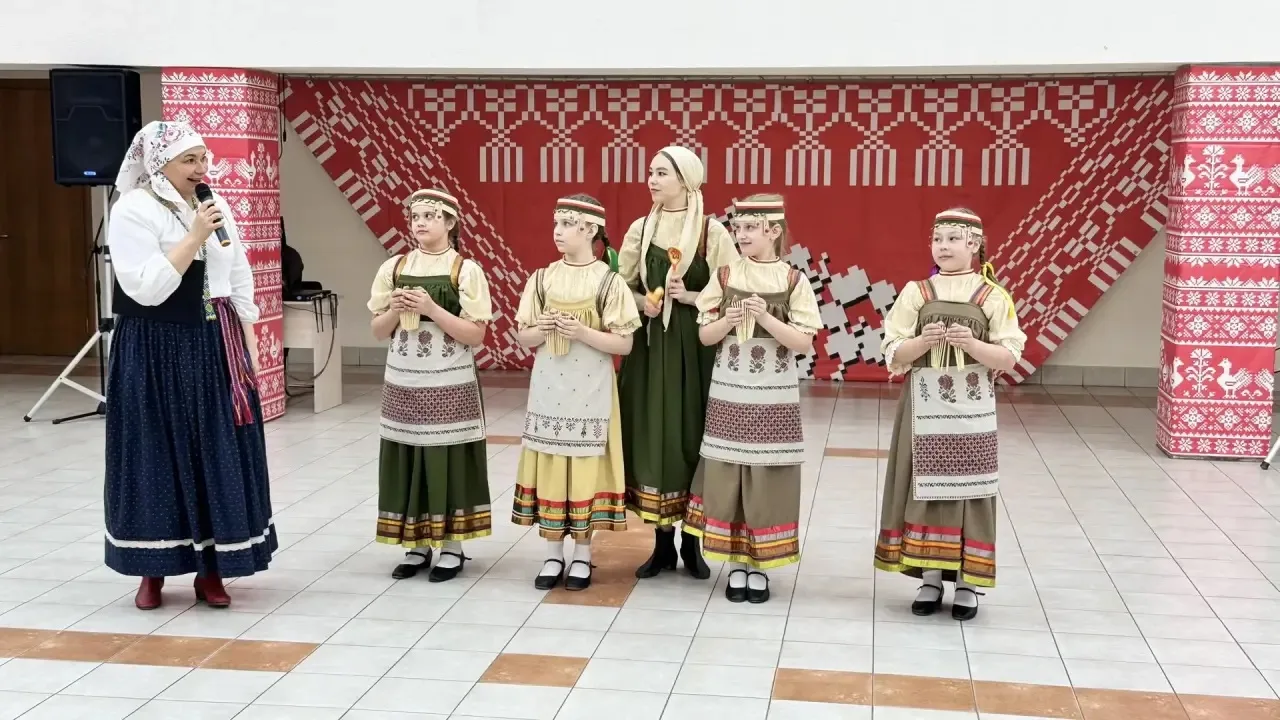 Школьники Можайского округа изучили традиции северных народов России   В Можайском культурно-досугов