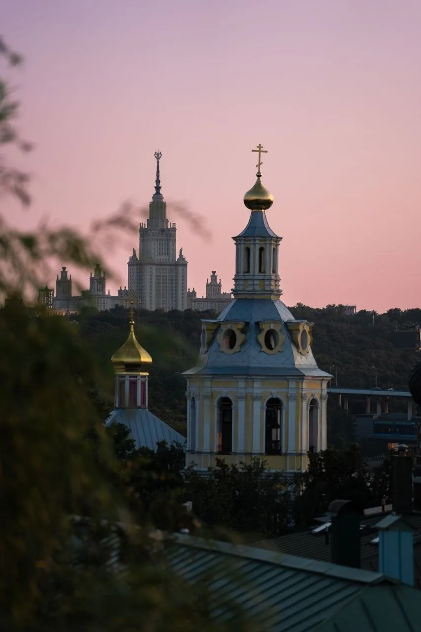Бесплатная смотровая площадка у РАН 🌆