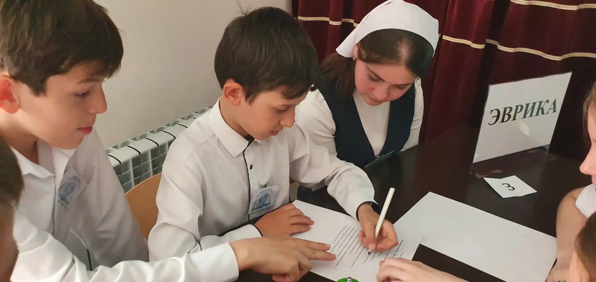 В Итум-Калинском районе прошла викторина «Лучший знаток и будущий избиратель» 📚