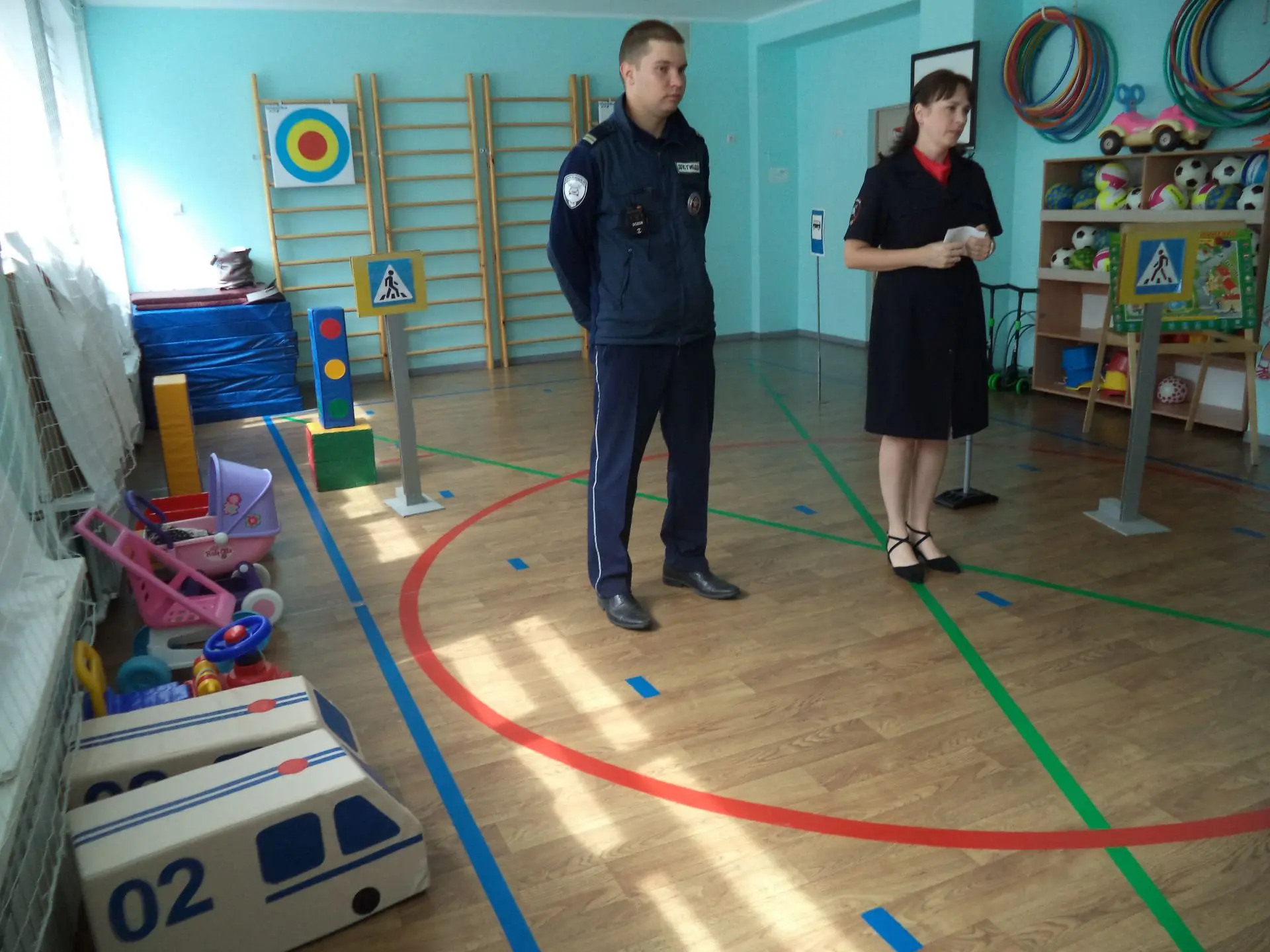 Сегодня в нашем детском саду прошла важная и познавательная встреча. К воспитанникам пришли гости: и
