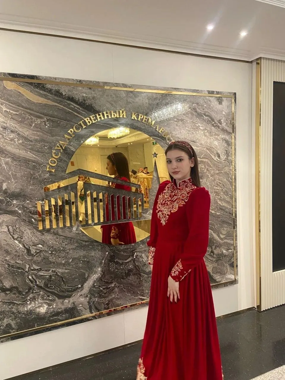 Студентка 1 курса отделения «Сольное и хоровое народное пение» Ростовского колледжа искусств отделен