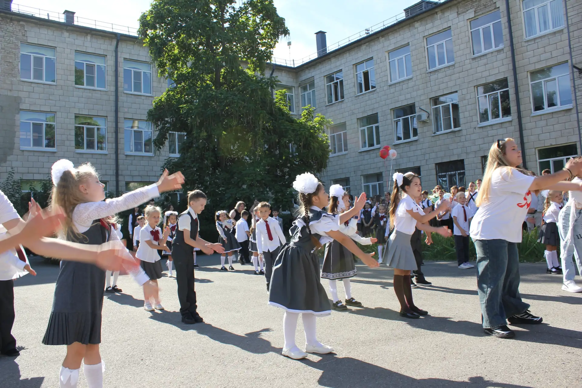 ☀ С Днём знаний, 84-я школа!