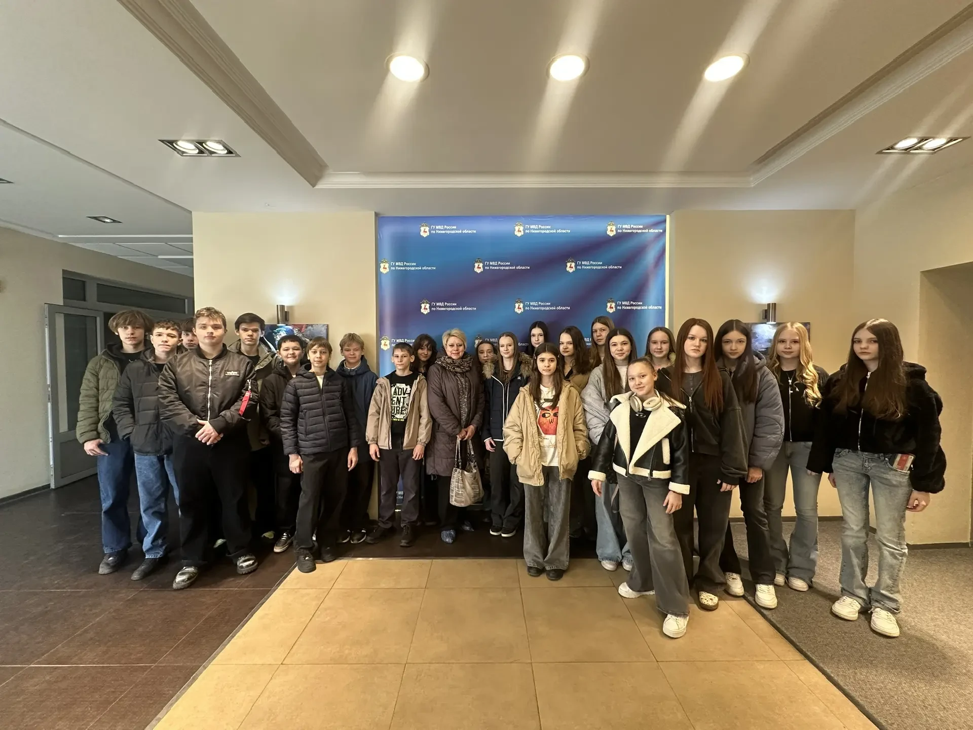 🏛 Экскурсия в музей полиции 🏛  23 марта обучающиеся 7 «И» класса МАОУ «Школа 176» вместе с классным 