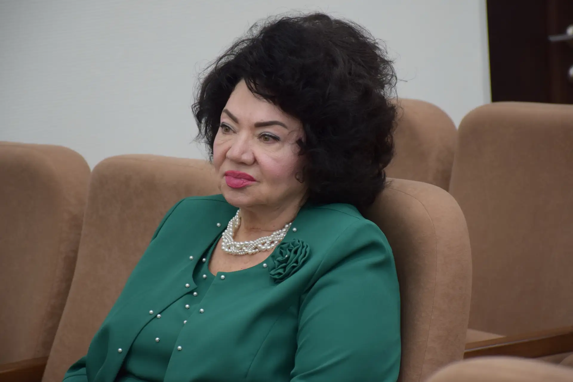 Новую неделю начали с расширенного планёрного совещания  На нём особое внимание уделили образованию.