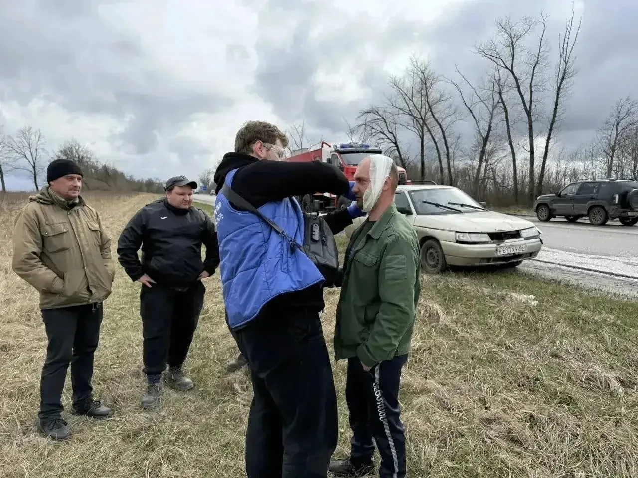 🙏 Калужанин помог попавшим в ДТП в Курской области  Волонтеры гуманитарной миссии из Калужской облас