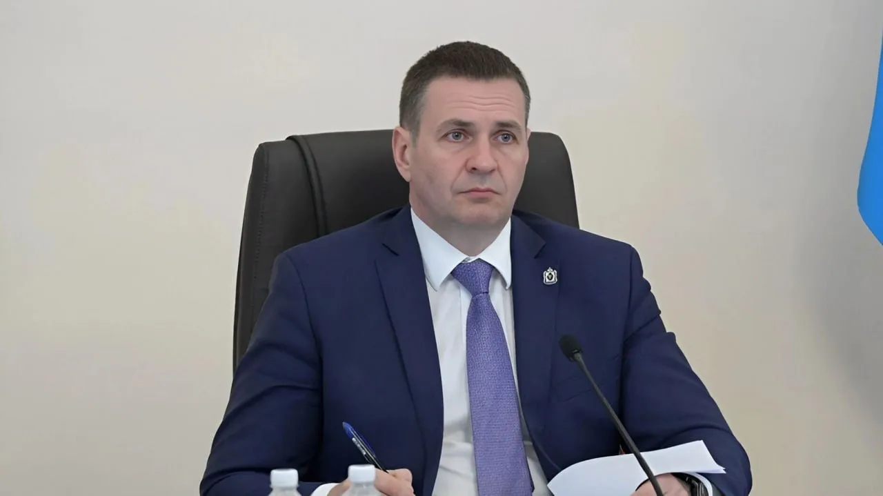 Дмитрий Демешин отправил минсвязи в ссылку за цифровое неравенство. Губернатор Хабаровского края Дми
