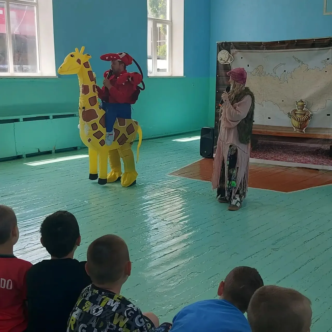 🌞 Наши летние дни в пришкольном лагере — это калейдоскоп событий!
Вчера было особенно жарко от прик
