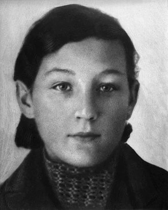 Зоя Космодемьянская (1923–1941): 18-летняя разведчица-доброволец, ушедшая на фронт осен...