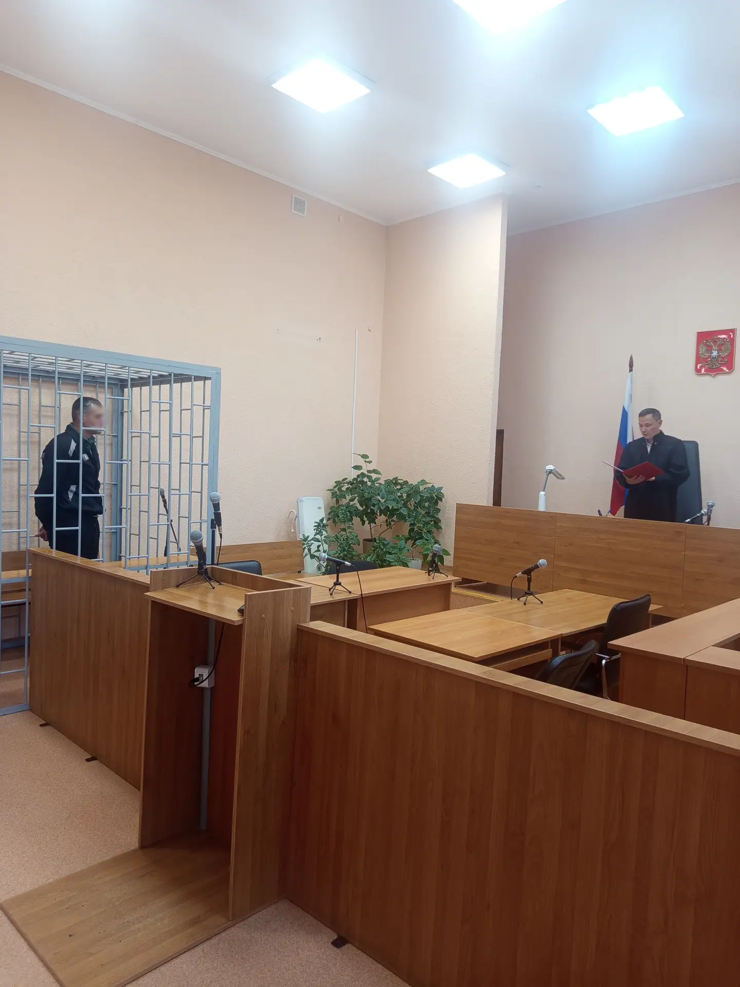 Судом рассмотрено уголовное дело в отношении 37-летнего мужчины, обвиняемого в краже де...