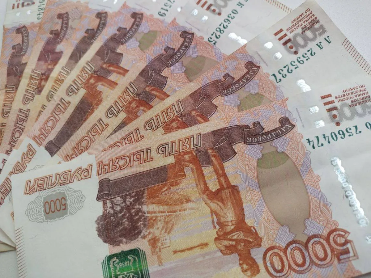 💰 Жители Воронежской области накопили на срочных вкладах 633,5 млрд рублей.