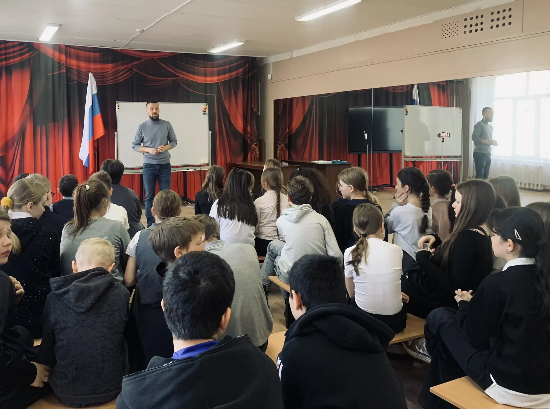 #Школа22 #Уроксинтересом  👨🏼‍🏫В школе прошел познавательный урок в рамках программы «Трезвая Россия»