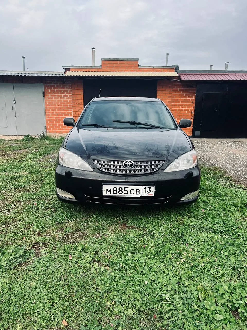 В продаже камри 30 2004год выпуска.