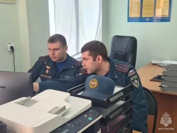 📱 В Ненецком автономном округе проходят дистанционные профилактические визиты МЧС Росс...