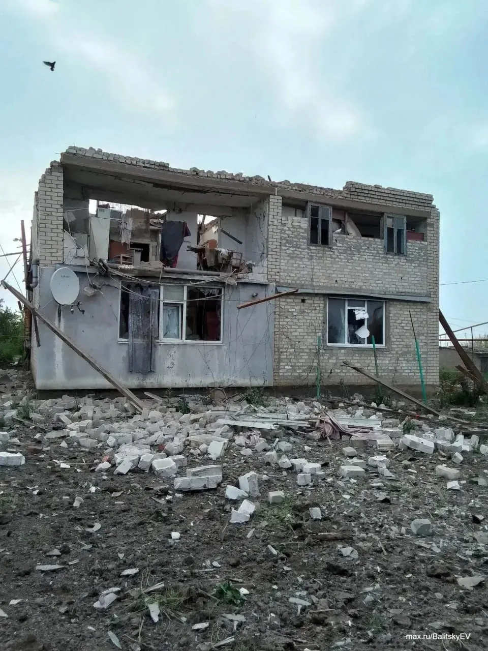 Два мирных жителя погибли, один ранен в результате атак украинских дронов на Херсонскую область. Об 
