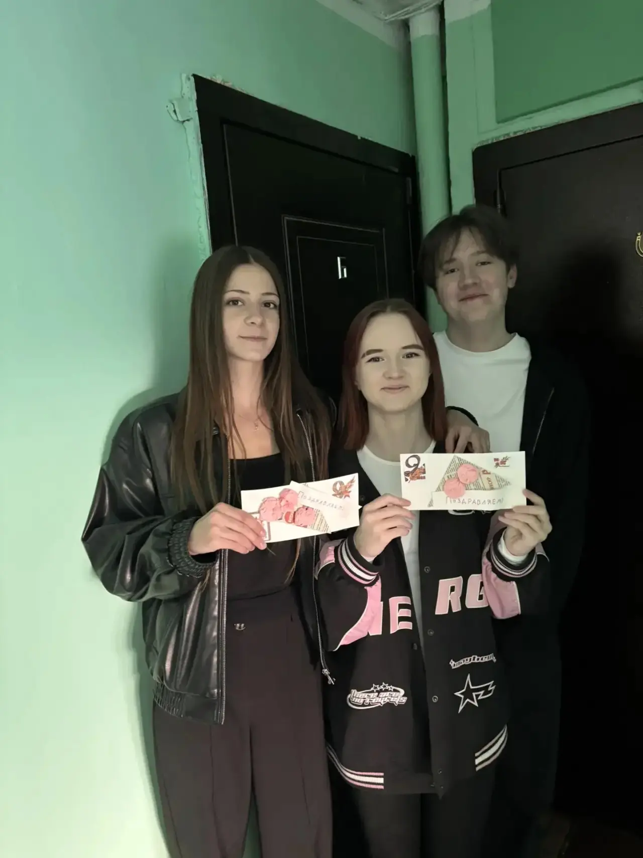 🎖️🕊️ От сердца — с благодарностью  В преддверии Дня Победы учащиеся нашей школы приняли участие в до