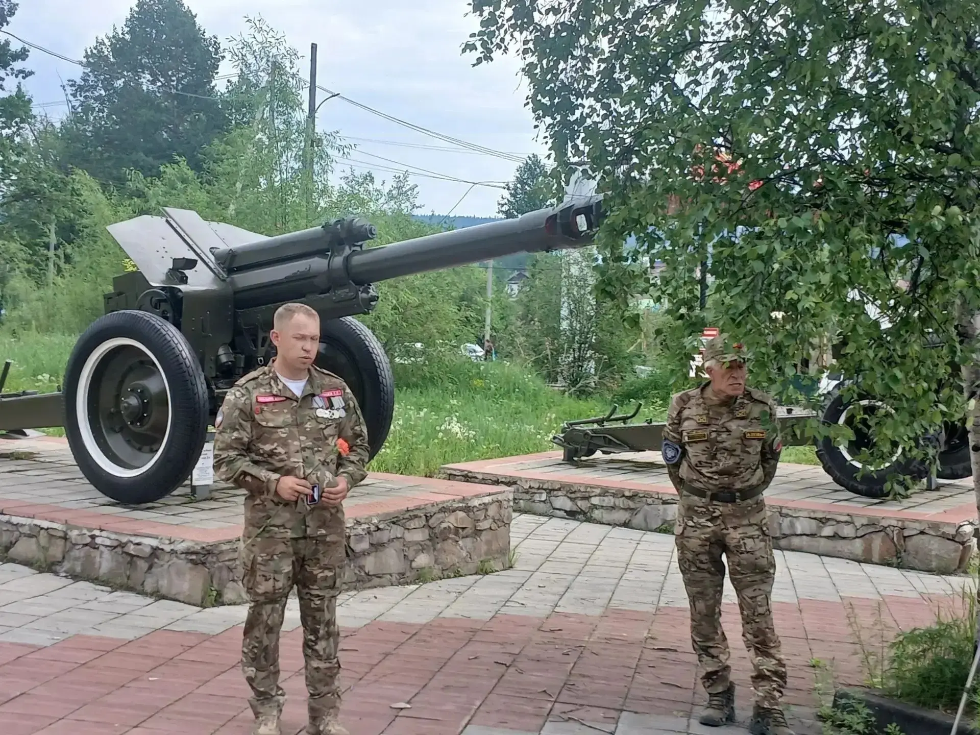 Память и Долг: Студенты Алданского политехникума и бойцы поискового отряда "Отважный" приняли участи