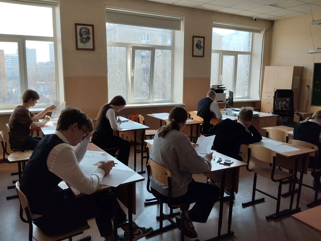 ✨ Каникулы — самое увлекательное время в учебном году! ✨  Наши лицеисты точно это знают! 🎒 В эту кан